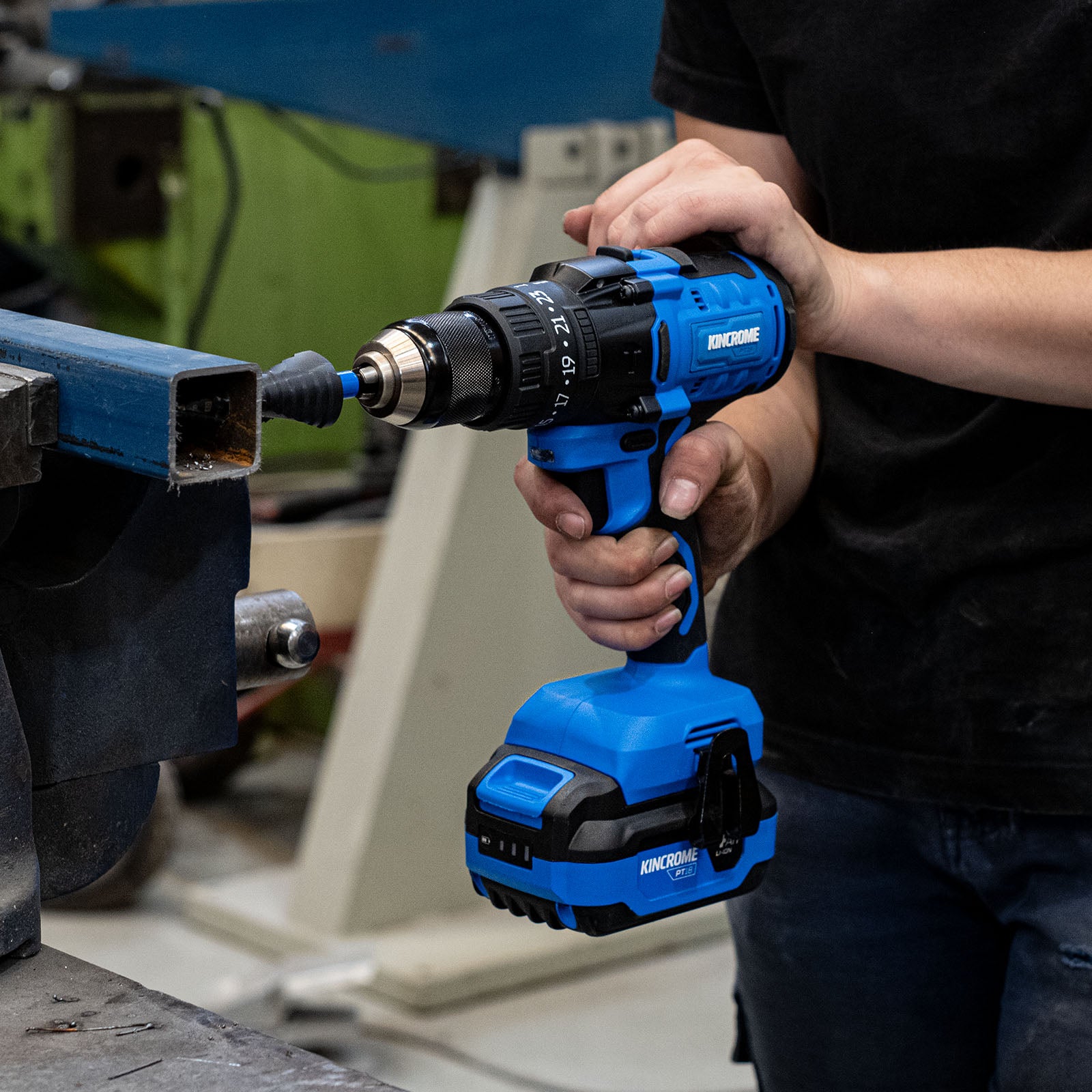 18V Brushless Hammer Drill